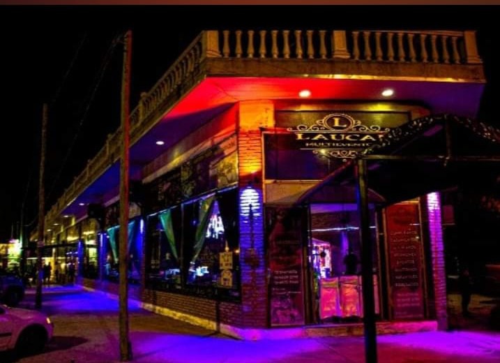 Laucan Multieventos Glew — salón en Zona Sur